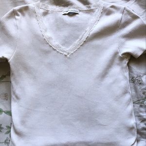 Adorable Pull&Bear short sleeve.